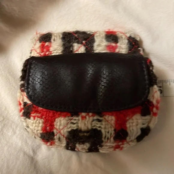 Vera Bradley Tweed Wallet - Picture 3 of 7